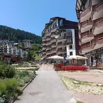 Ski-In Ski-Out 1 Bed, La Tania